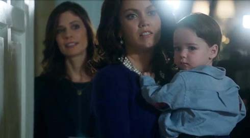 Mellie realizes Fitz isn't there for the reporter