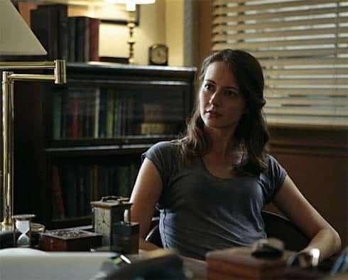 Amy Acker in Person of Interest