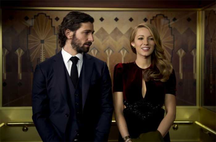 Michiel Huisman and Blake Lively in The Age of Adaline