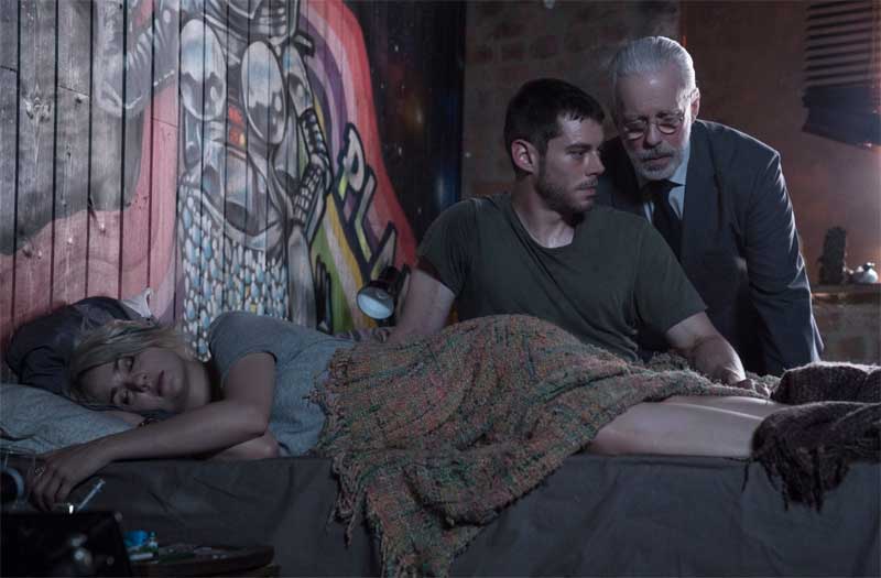 Tuppence Middleton, Brian Smith and Terrence Mann in Sense8