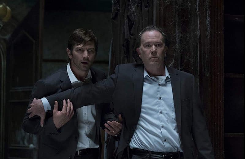 Michiel Huisman and Timothy Hutton in The Haunting of Hill House