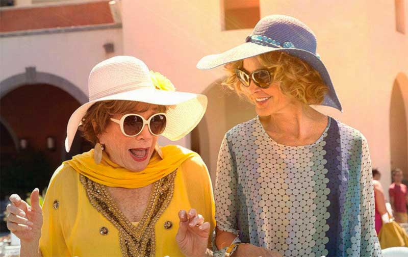 Shirley MacLaine and Jessica Lange in Wild Oats