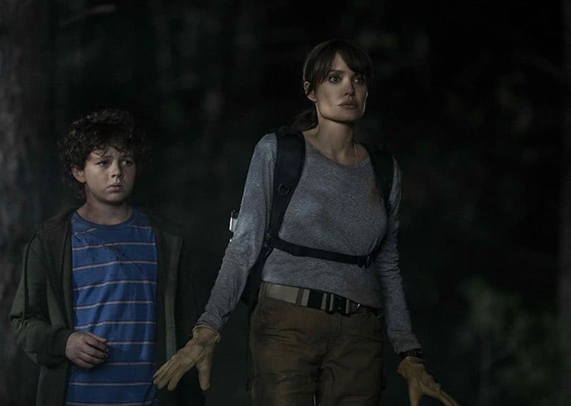 Angelina Jolie and Finn Little in Those Who Wish Me Dead