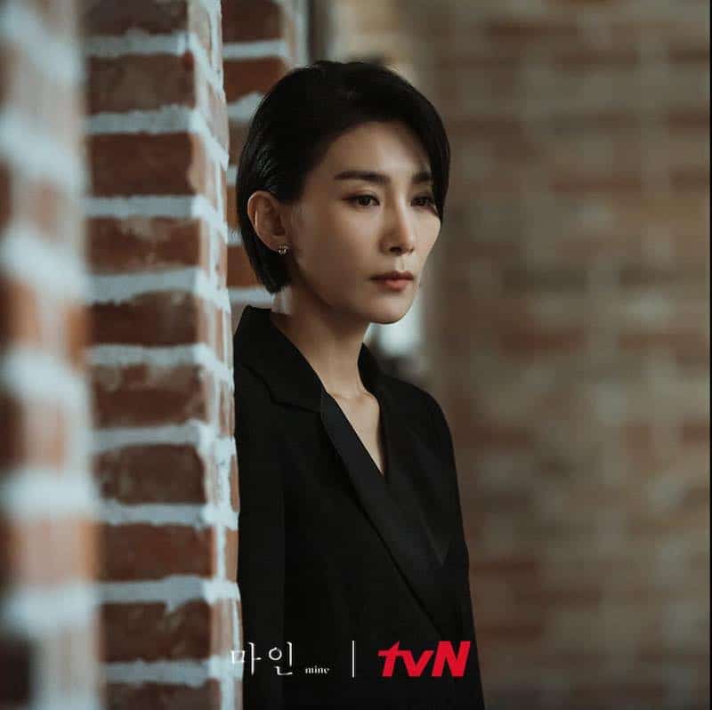 Kim Seo-hyeong in Mine